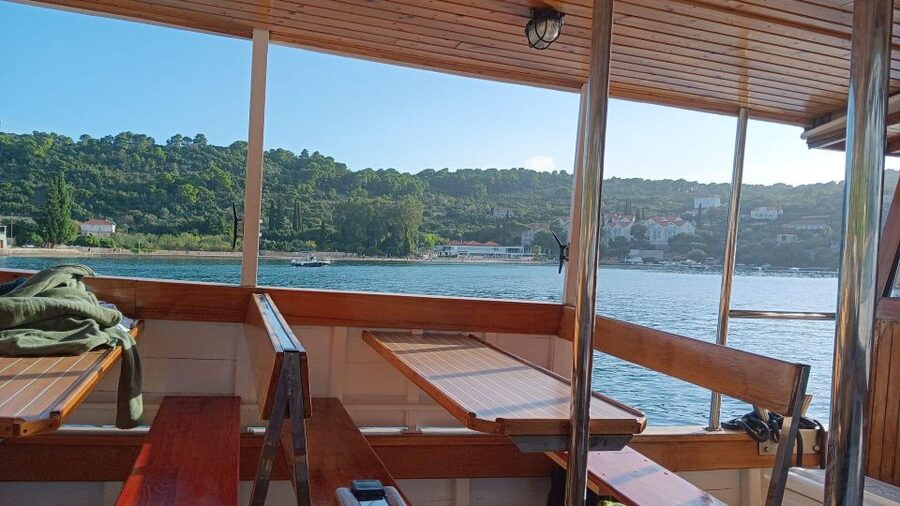 Elaphite Islands Cruise with Local Gastronomy at Captain's H - Homemade lunch in Suđurađ on Šipan