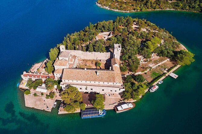 Elaphite Islands Full-Day Kayak and Bike Tour from Dubrovnik - Šipan by kayak, then bicycle