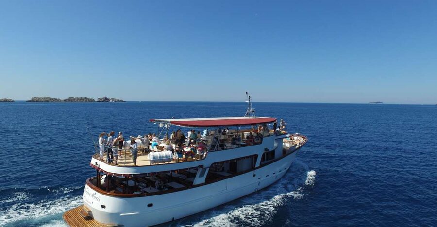 Elaphiti Islands: Full-Day 3-Island Tour with Lunch - Who will enjoy this trip most?