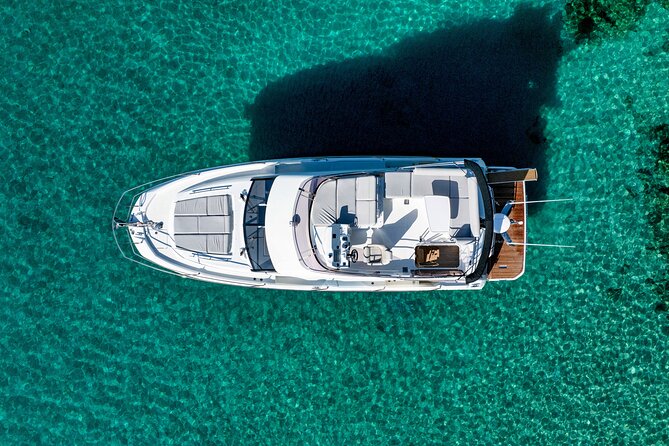 Exclusive Luxury Yacht Tour of the Elaphiti Islands - The crew and the family-friendly side