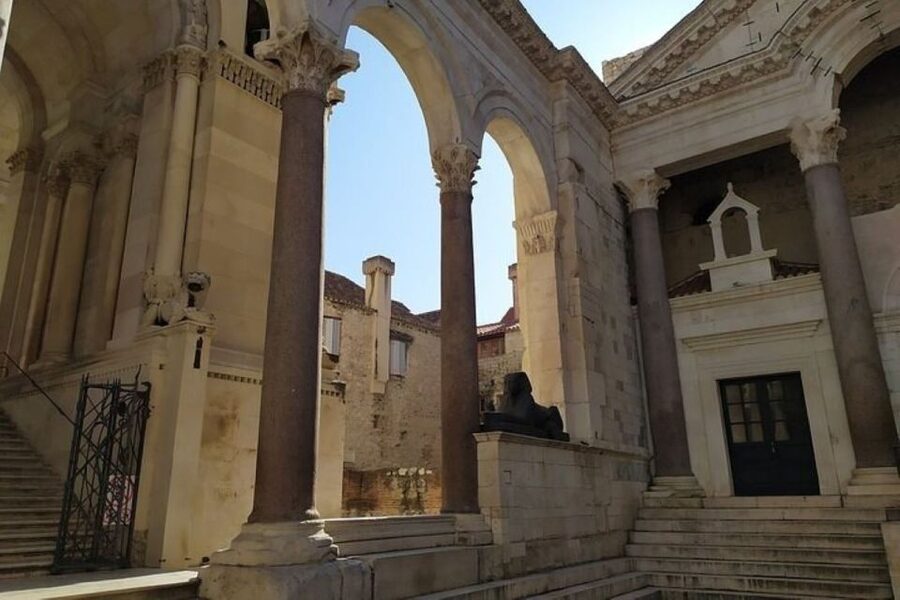 Experience Split History Walking Tour With Local Historian - The cellars explain the palace’s original plan
