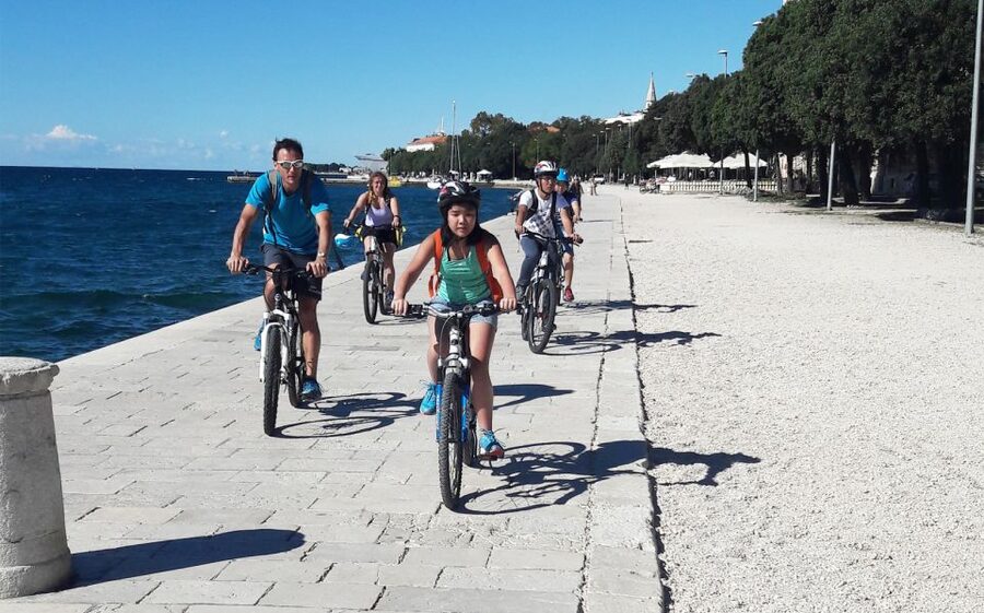 Explore Zadar: Laid-Back Fun Bike Tour - The climb and the easy parts of the route