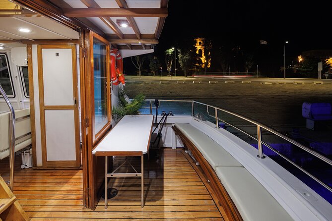Fantastic DOLPHIN & SUNSET TOUR with dinner ( Pula-NP BRIJUNI ) - Mali Brijun and Fort Minor
