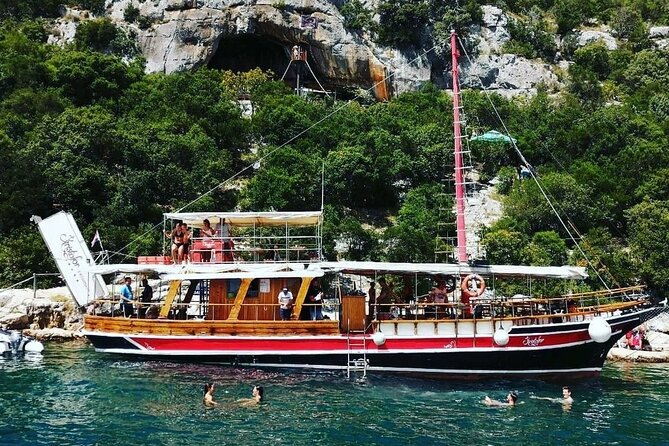 Fish Picnic excursion on Kristofor boat - Key points to know before booking
