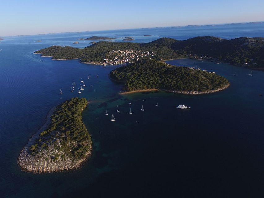 From Biograd: Golden Island of Vrgada Trip with Lunch - Passing Košara and watching for dolphins