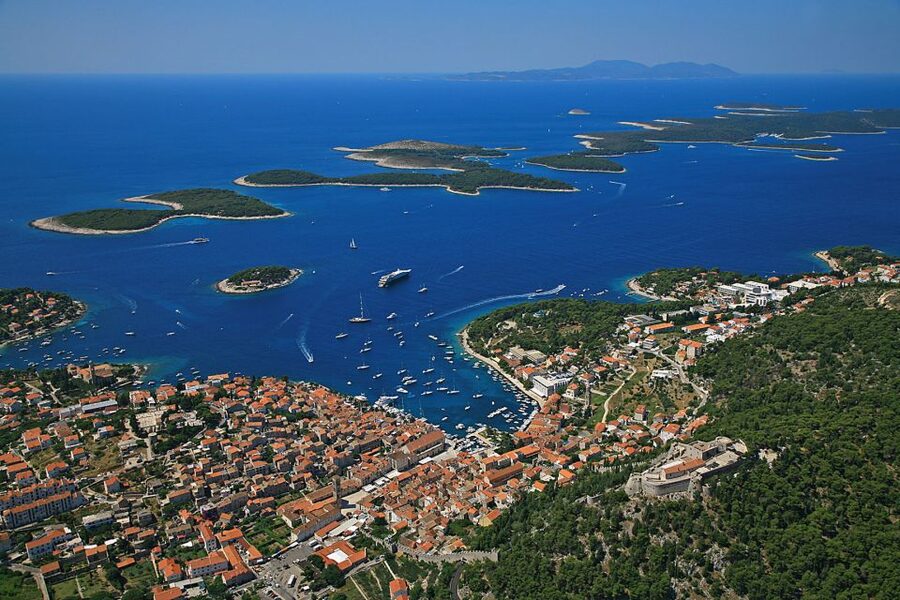 From Brač: Panoramic Flight over Brač, Hvar, Šolta, & Split - From Brač Airport to Zlatni rat