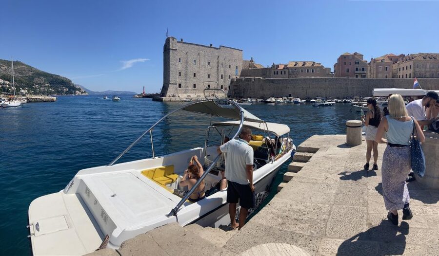 From Dubrovnik/Cavtat: Blue Cave, Sunj Beach Speed Boat Tour - Should you book the Blue Cave and Šunj Beach tour?