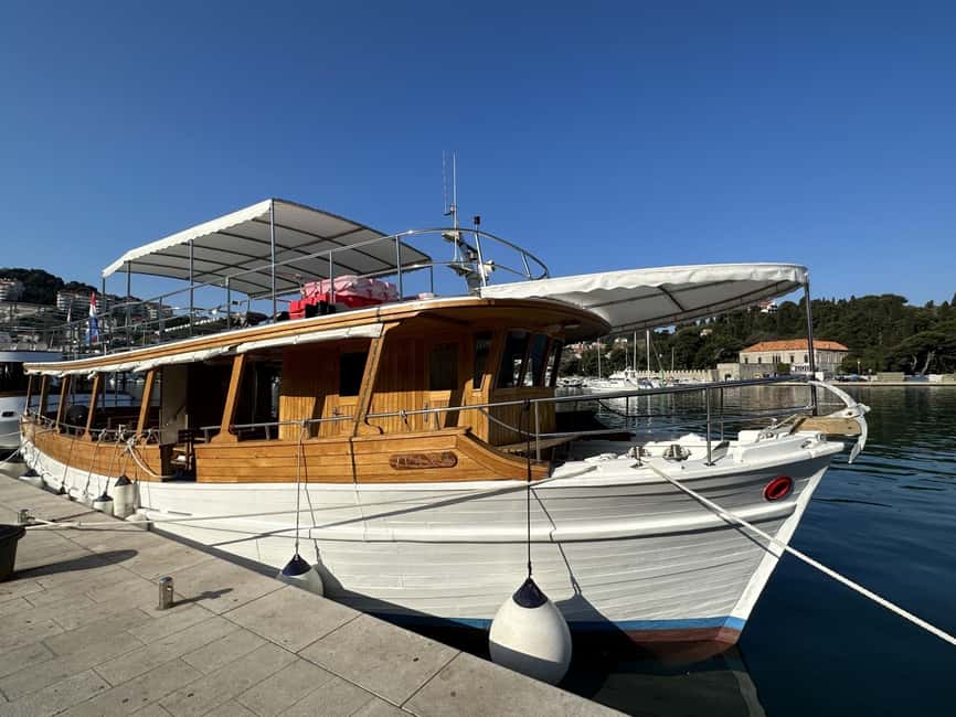 From Dubrovnik: Elaphite Islands Day Trip with Lunch - Three islands beyond Dubrovnik’s crowded walls