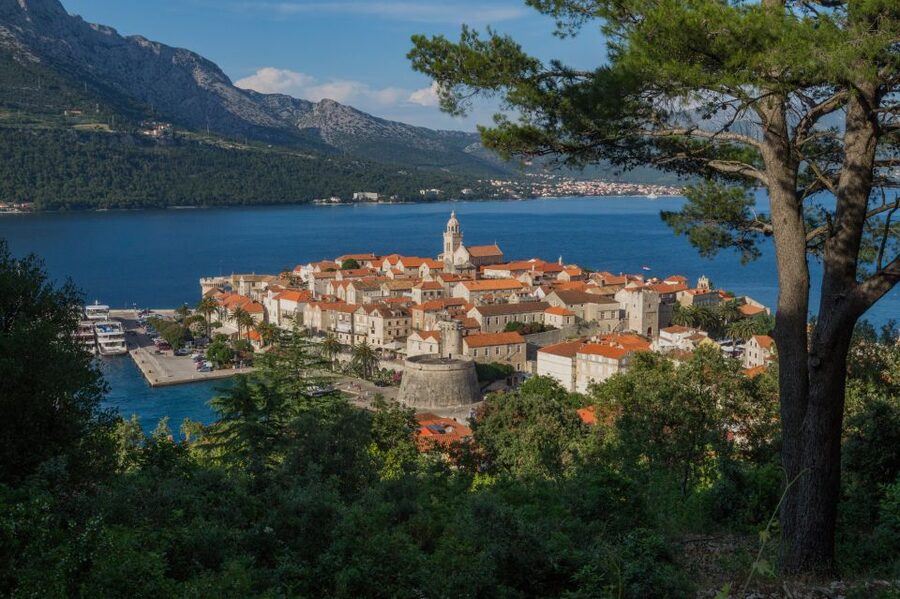From Dubrovnik: Guided Tour of Pelješac & Korčula - Korčula’s medieval town and Marco Polo connection