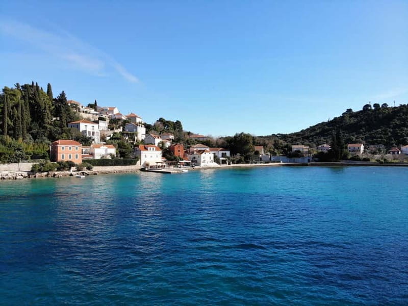 From Dubrovnik: Hop-On-Hop-Off Elaphiti Islands Boat Tour - How the hop-on-hop-off system works