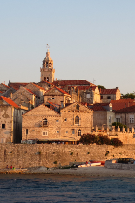 From Dubrovnik: Korcula Island Tour with Wine Tasting - Who should choose this Korčula tour?