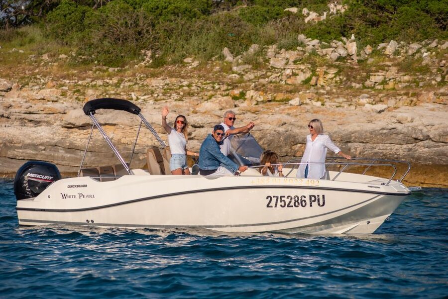 From Fažana: Private boat tour of Brijuni Islands - Why the private format matters