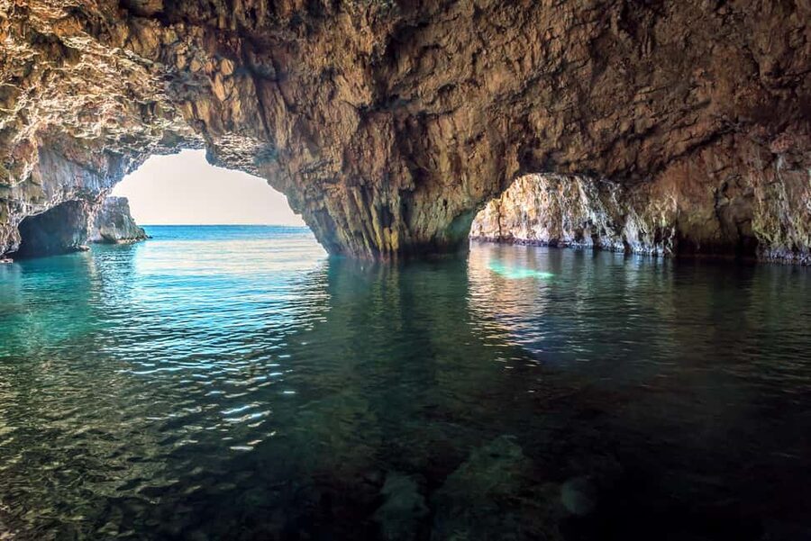 From Hvar: Blue Cave, Green Cave & 5 Islands Speedboat Tour - Vis Island, lunch, and the option to linger