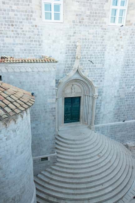 From Makarska: Day Trip to Dubrovnik - A self-guided visit gives you useful freedom