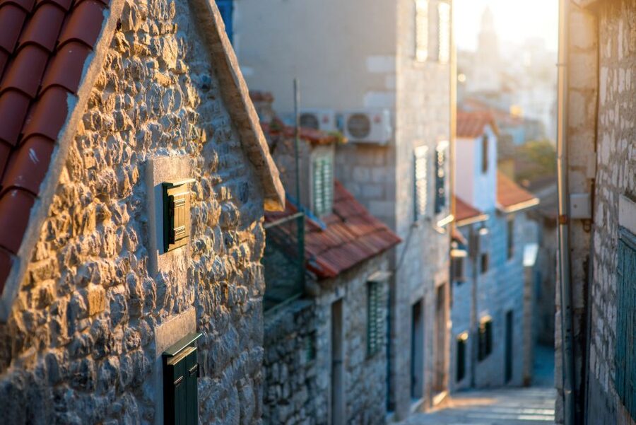 From Makarska Riviera: Full-Day Split & Trogir Tour - Pickup from the Makarska Riviera