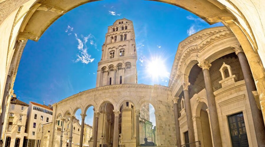 From Makarska Riviera: Full-Day Split & Trogir Tour - Who will get the most from this tour