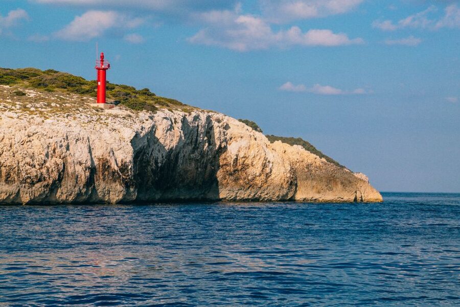 From Omis: Blue Cave & 5 Island Speedboat Tour - Stiniva Cove: beautiful, brief, and crowded at times