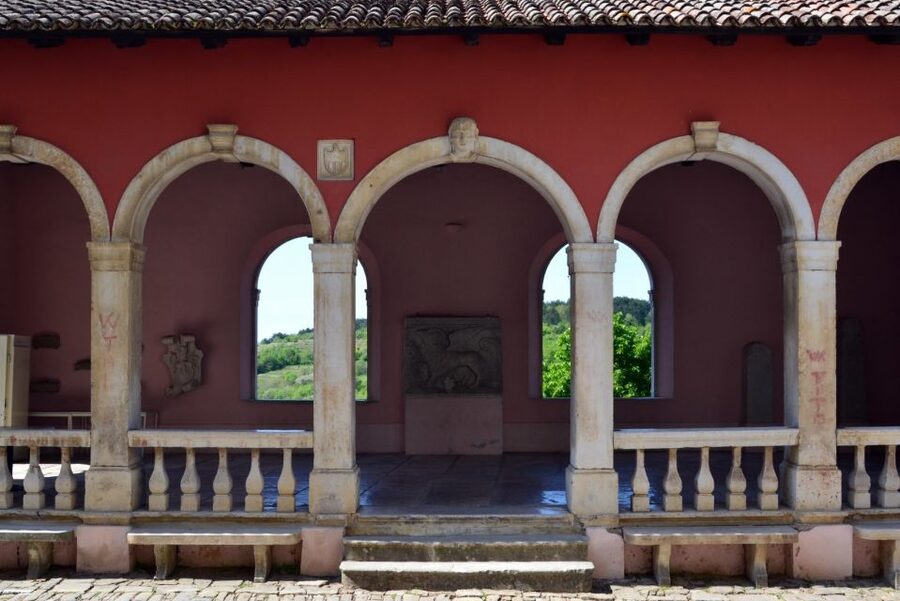 From Rovinj: Istria Day Tour to Poreč, Grožnjan & Motovun - What is included, and what you still pay