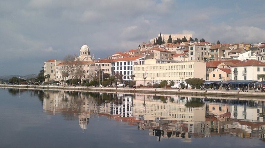 From Sibenik: Private Walking Sibenik Sightseeing Tour - Why Šibenik rewards a walking tour