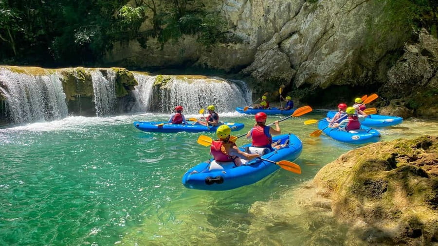 From Slunj: Mrežnica Canyon Kayaking Tour - How difficult is the kayaking?