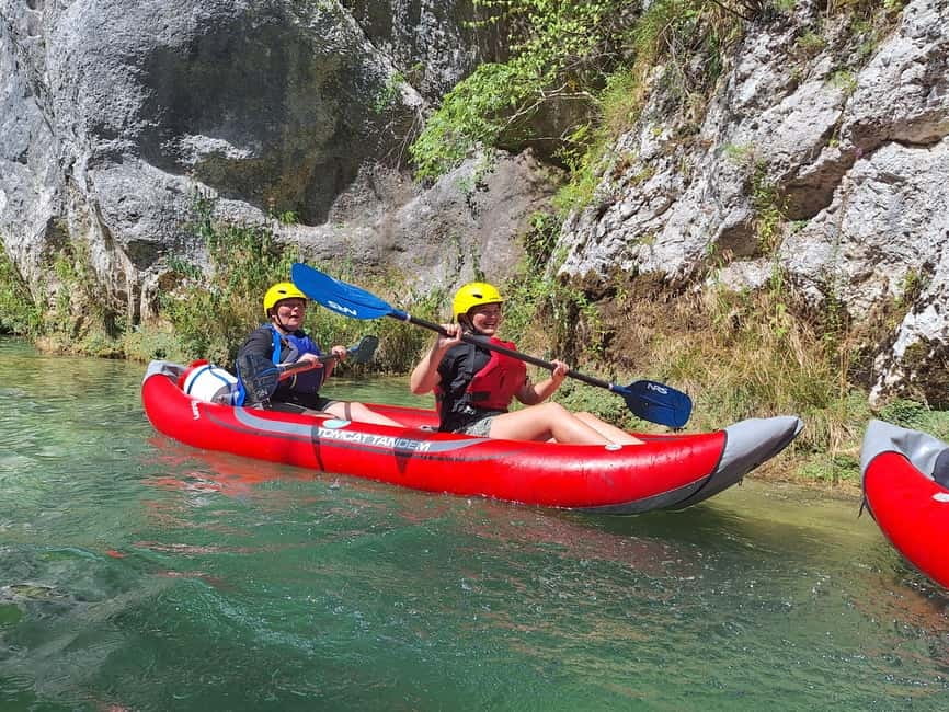 From Slunj: Mreznica Kayaking Adventure - A 20-minute stop for swimming and photos