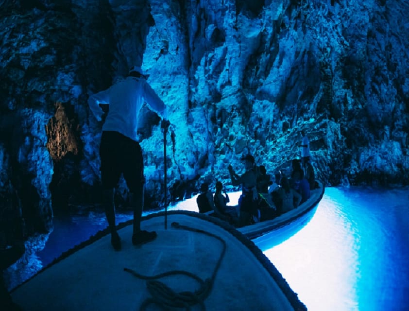 From Split: Blue Cave & 5 Islands Amazing Speedboat Tour - One hour at Budikovac Blue Lagoon