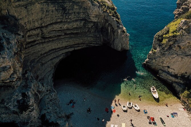From Split: Blue cave & 5 Islands tour - Hvar Town: two hours for food and a quick climb