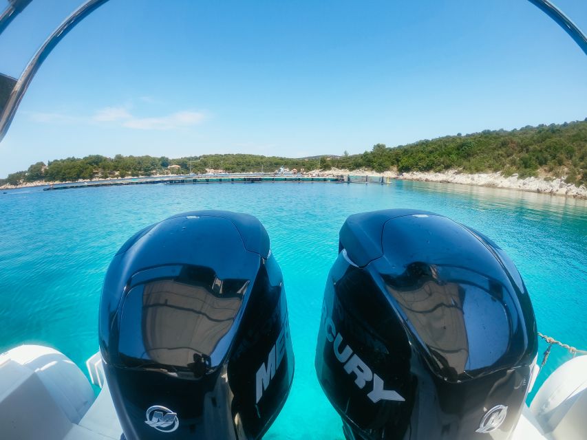 From Split: Blue Cave & 5 Islands with Vis & Hvar Boat Tour - The boat ride is part of the attraction