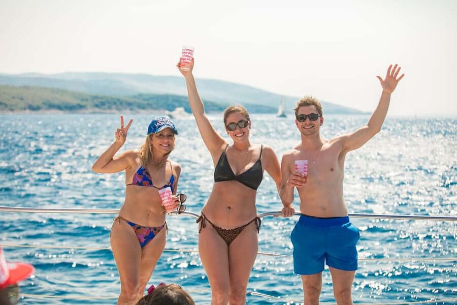 From Split: Catamaran Cruise to Golden Horn & Brač island. - A full day from Split to Brač by catamaran
