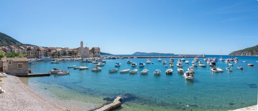 From Split, Croatia: Blue Cave & Hvar 5 Islands tour - Komiža, a useful hour on Vis Island