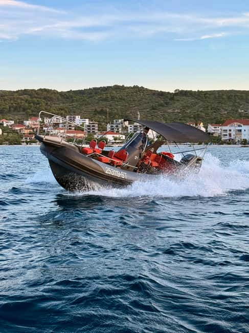 From Split: Half-day Trogir Tour & Speedboat to Blue Lagoon - The speedboat ride from Matejuška