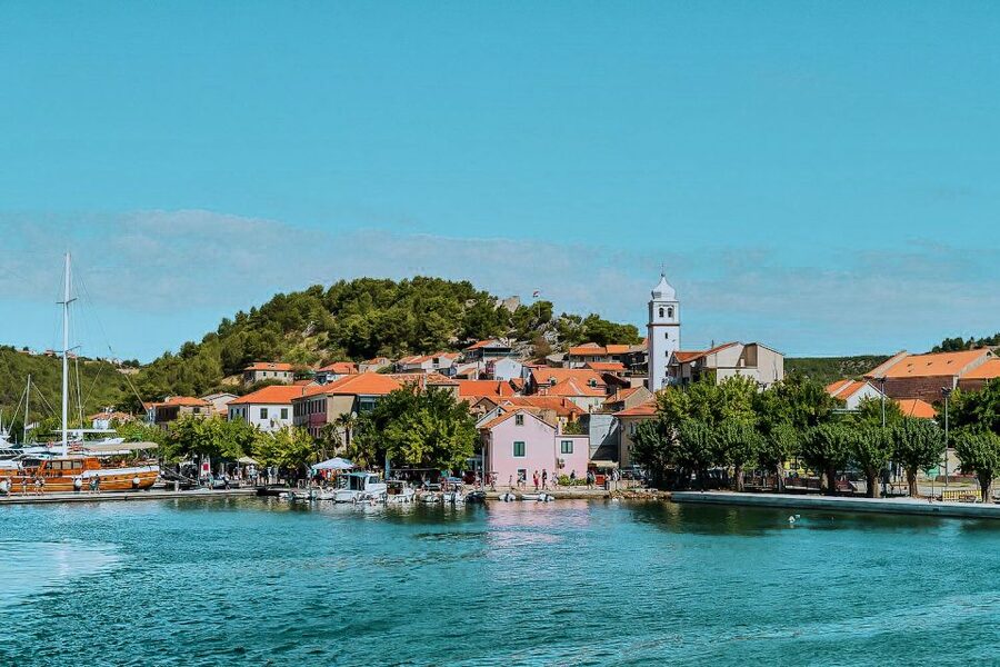 From Split: Krka National Park Tour - From Split to Krka by air-conditioned coach