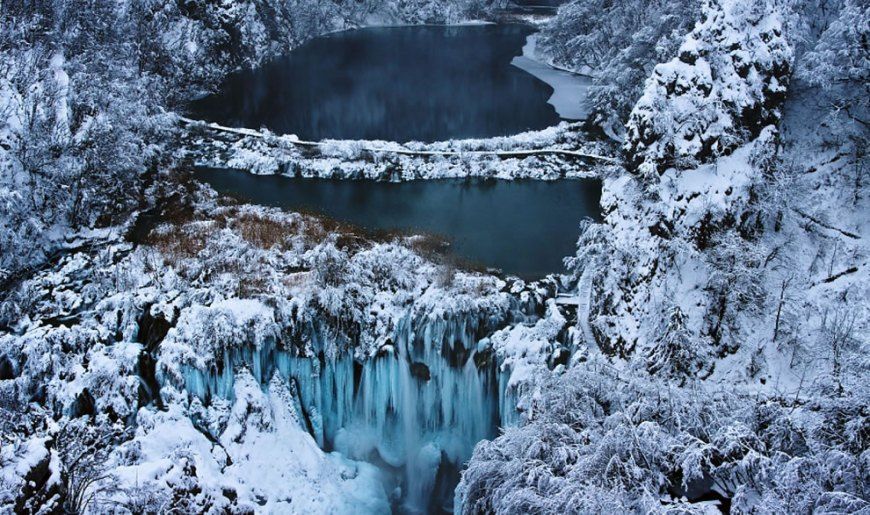 From Split or Trogir: Plitvice Lakes Private Tour - Returning by Electric Train