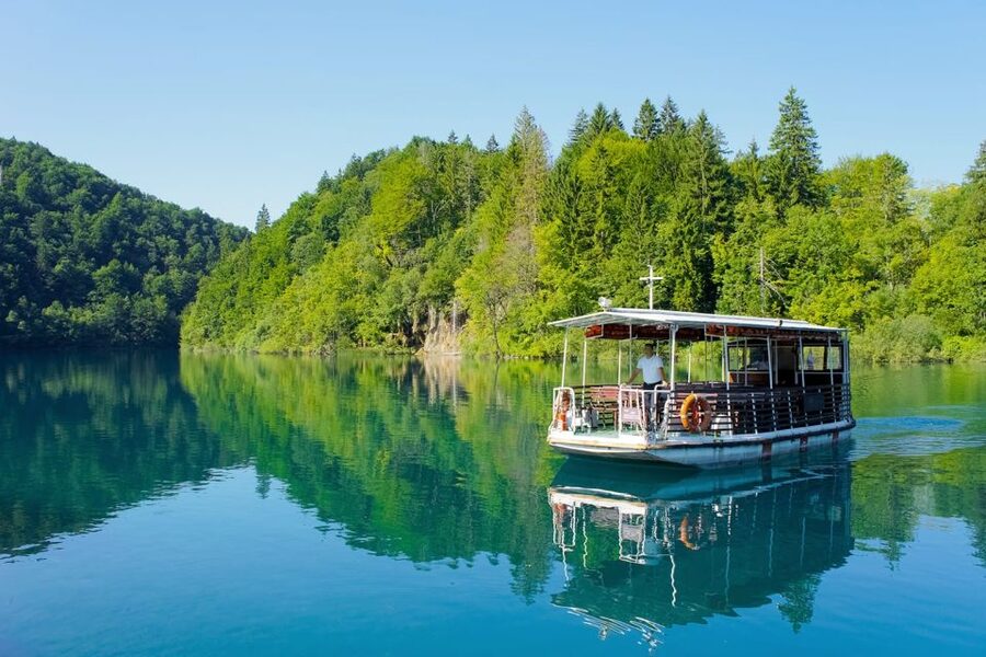 From Split: Plitvice Lakes Fully-Guided Day Tour - Who should book this day trip