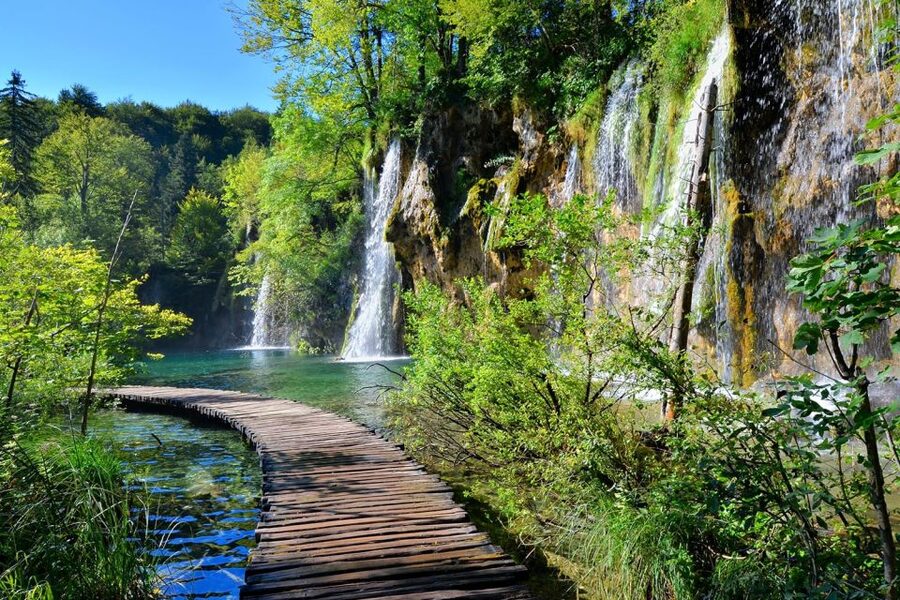 From Split: Plitvice Lakes Fully-Guided Day Tour - The Lower Lakes and the boat ride