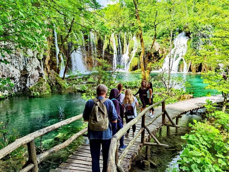 From Split: Plitvice Lakes Guided tour - What makes the guides important