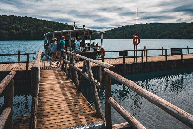 From Split: Self-Guided Plitvice Lakes Day Tour with Boat Ride - A beautiful park, but a fast pace