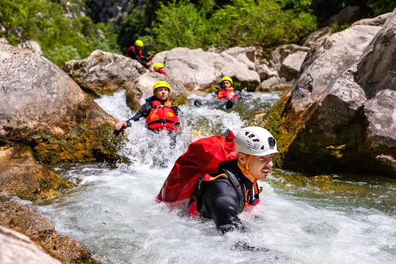 From Split/Šestanovac: Canyoning on Cetina River - From Split to Šestanovac in 45 minutes