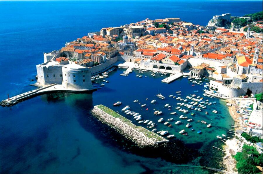 From Split/Trogir: Dubrovnik Guided Tour with a Stop in Ston - The return journey and Deak Wines
