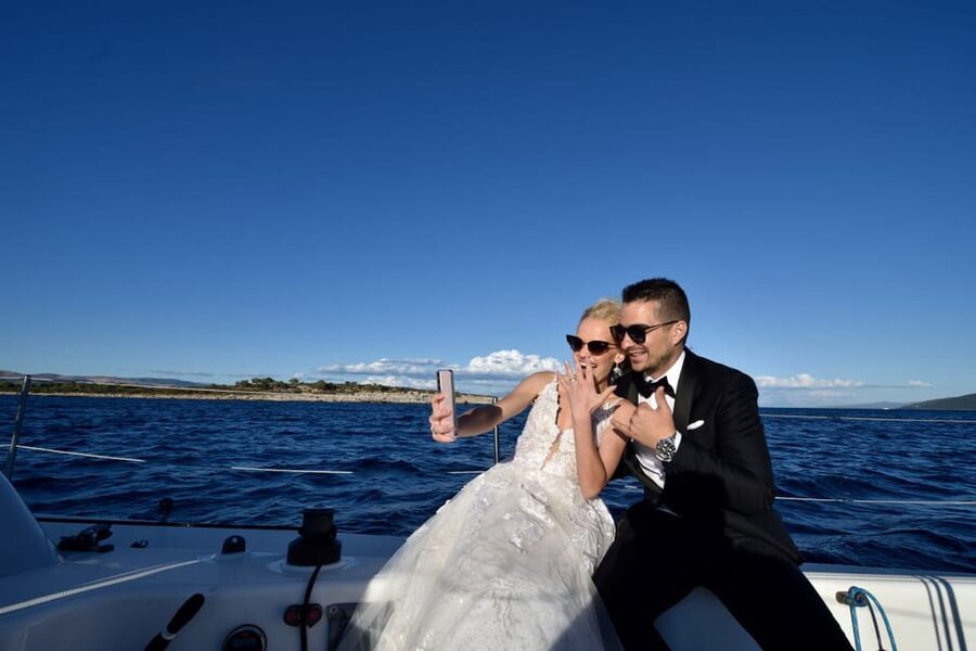 From Trogir Day sailing (private tour) - Blue Lagoon at 4:00 pm: the famous final swim