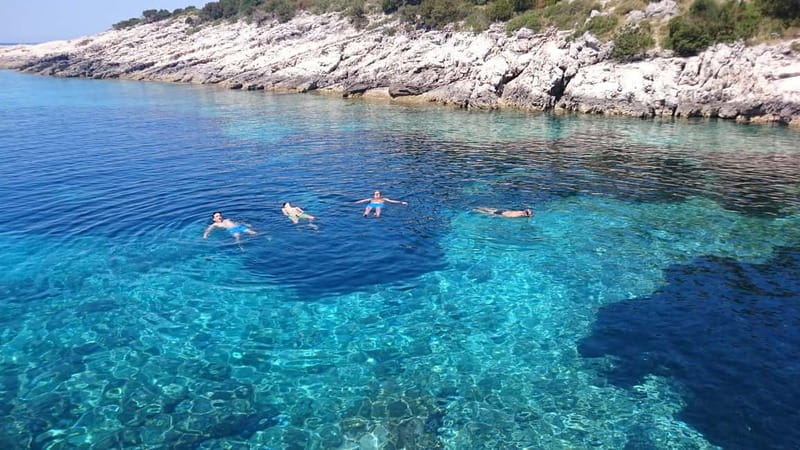 From Zadar: Full-Day kayak adventure in Dugi Otok - The guides and the small-group feel