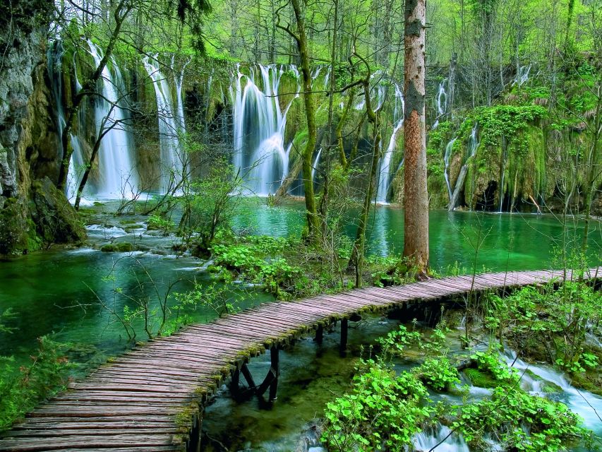 From Zadar: Plitvice Lakes National Park Tour - What the €53 price really covers