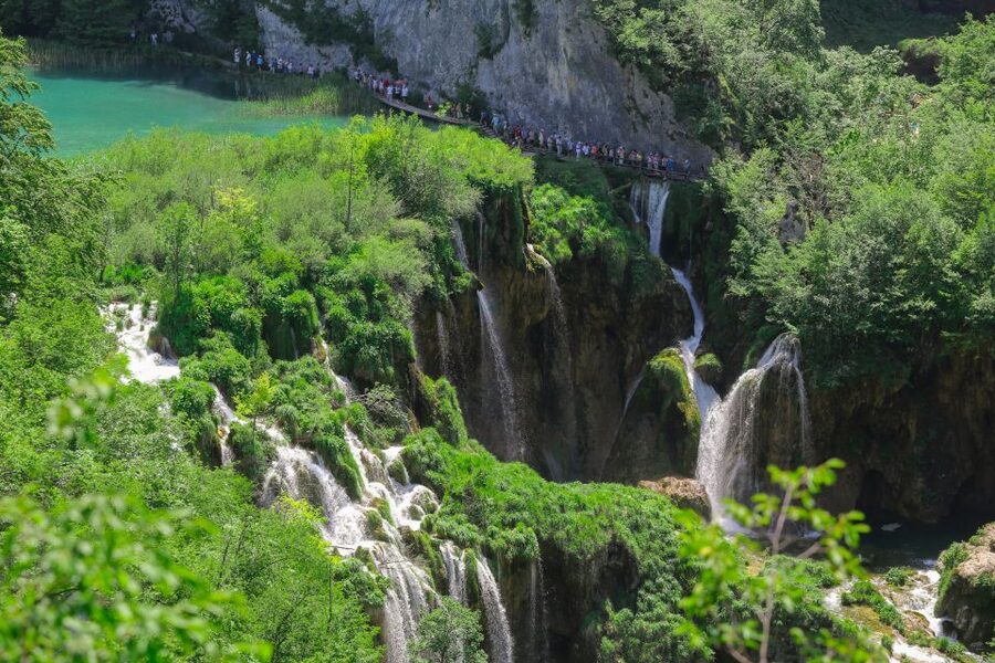 From Zadar: Round-Trip Transfer to Plitvice Lakes - The guide-free format: freedom with a little responsibility