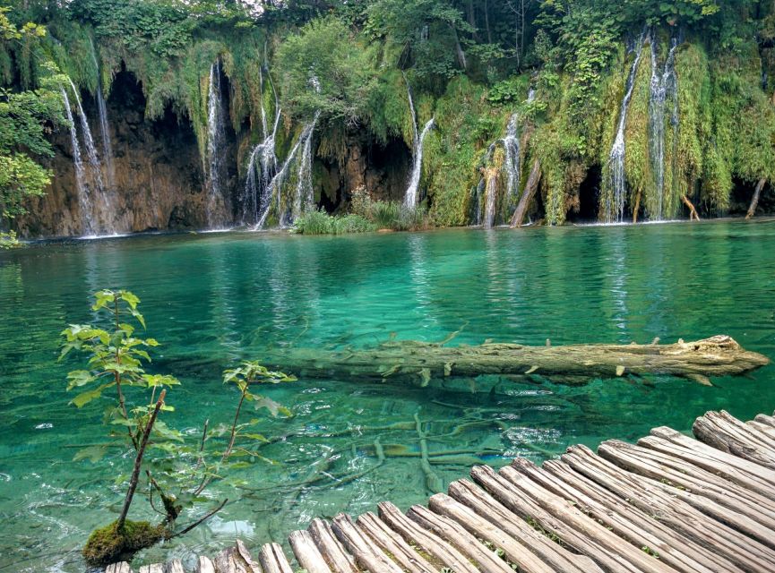 From Zadar: Round-Trip Transfer to Plitvice Lakes - How much time do you really get?
