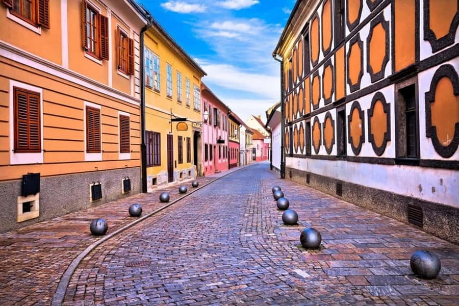 From Zagreb:Discover North Croatia, Museums, Castle and City - Varaždin: baroque streets and local stories