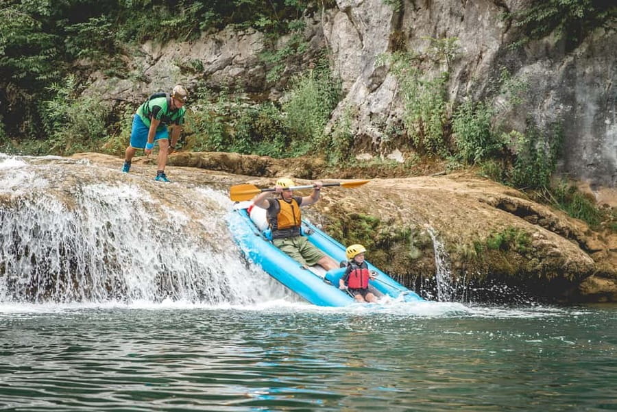 From Zagreb: Mrežnica kayaking & Rastoke village - day trip - Why the Mrežnica River makes a better day out than a standard park visit