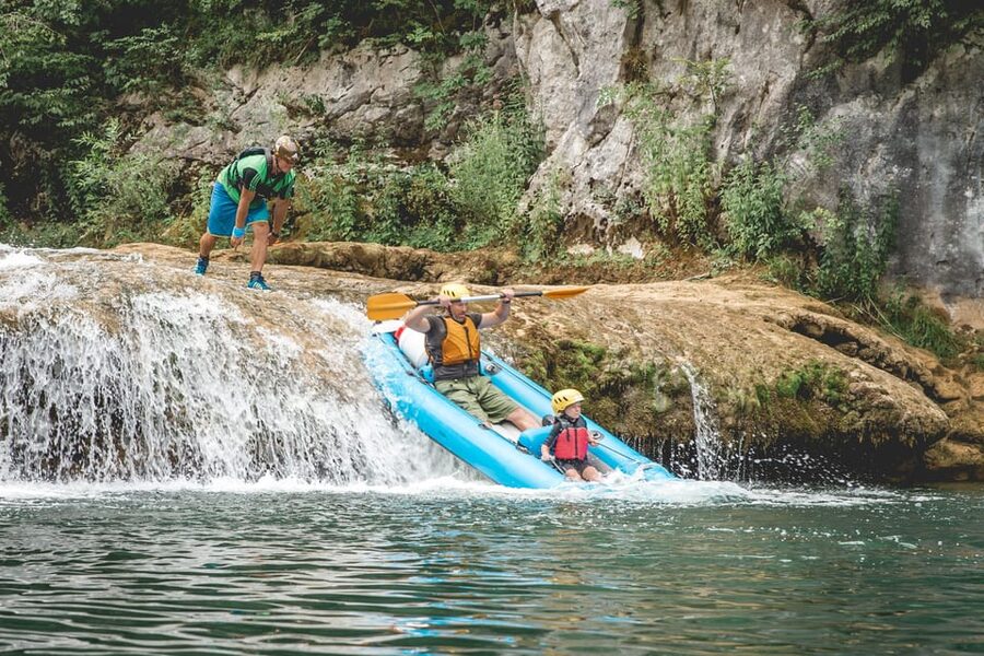 From Zagreb: Mrežnica kayaking & Rastoke village - day trip - How difficult is the kayaking?