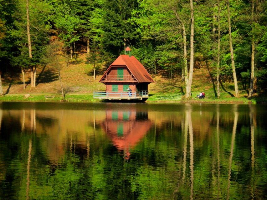 From Zagreb: Prehistoric and Medieval Croatia Tour - What the private van changes