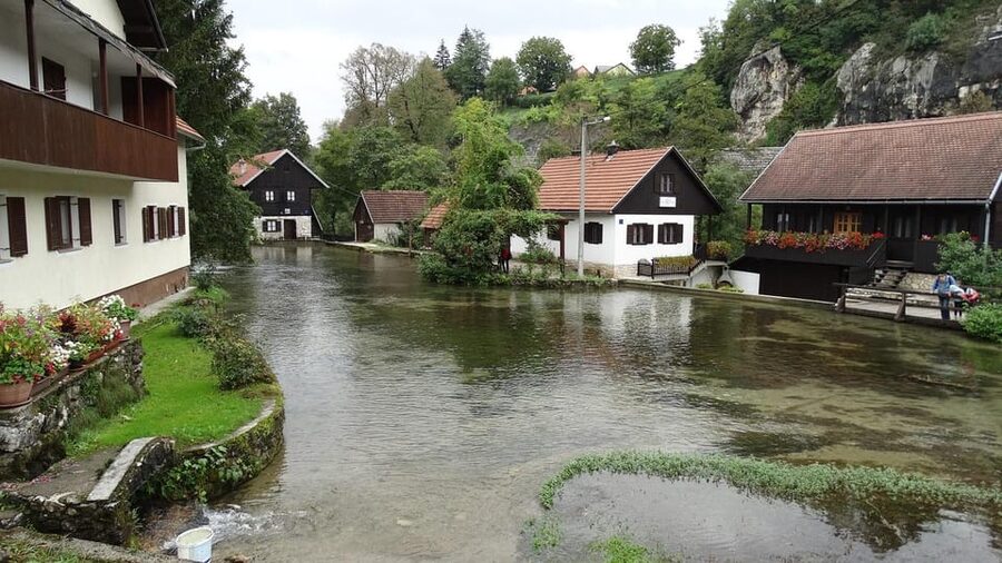 From Zagreb to Plitvice Lakes and Rastoke - Private day tour - A closer look at Rastoke’s waterfalls and mills