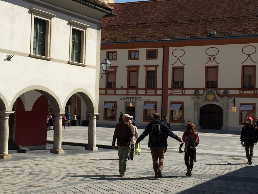 From Zagreb: Varazdin Baroque Town & Trakoscan Castle - What the guide adds to the day